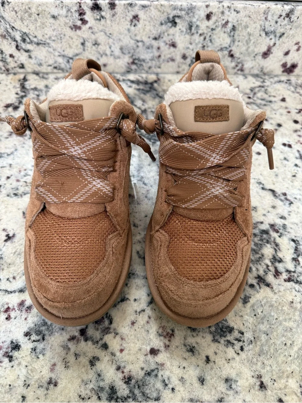 UGG Kids Tan Suede Lace-Up Cozy-Lined Boots